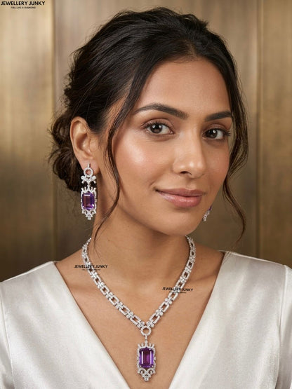 KAYLA DIAMOND NECKLACE