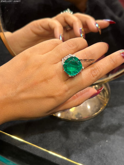 AAPURBA DIAMOND RING