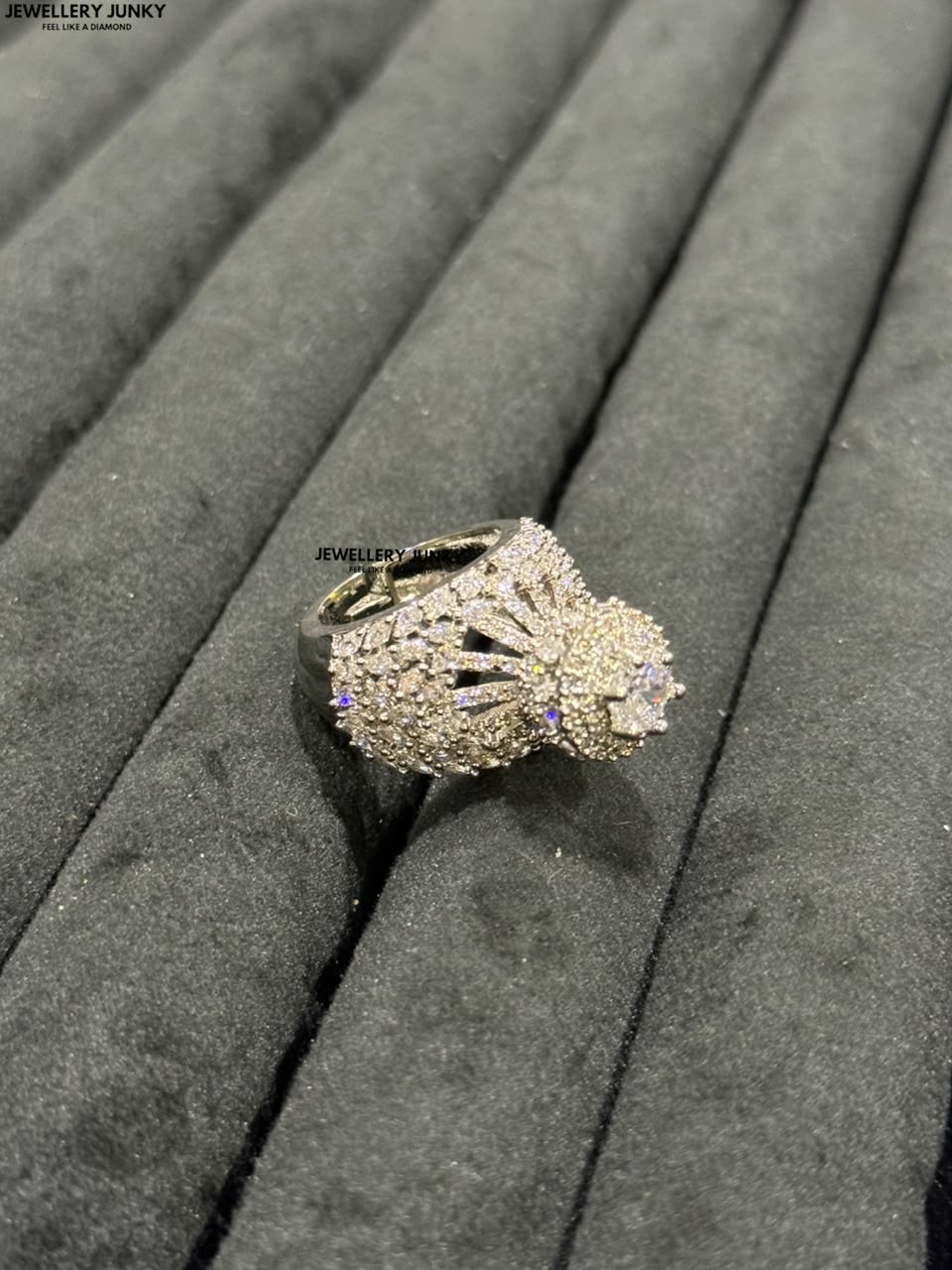 ALFREDA DIAMOND RING