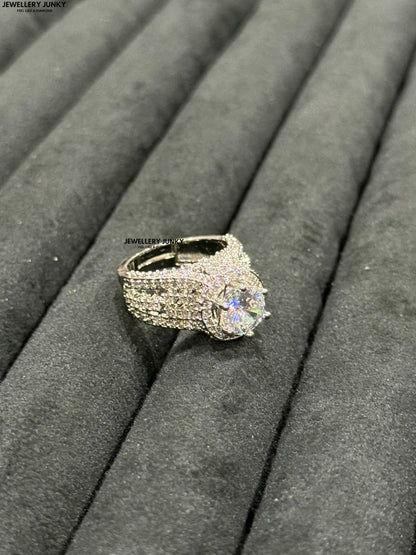 CHAHANA DIAMOND RING