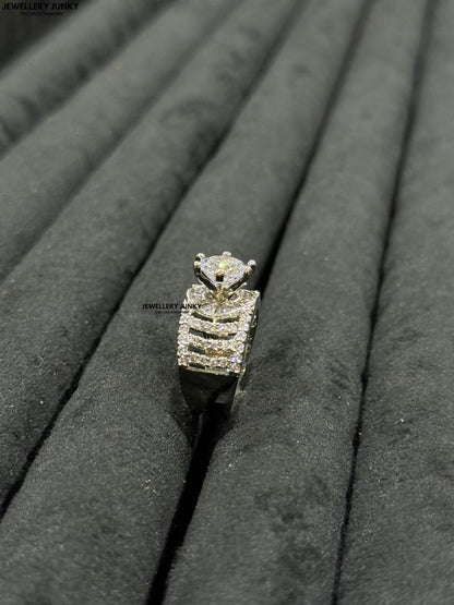 OORJA DIAMOND RING