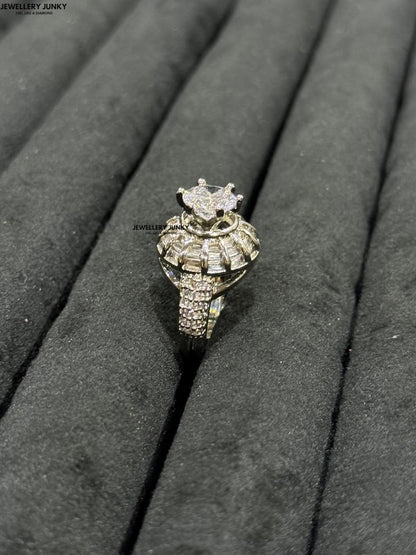 DONNA DIAMOND RING