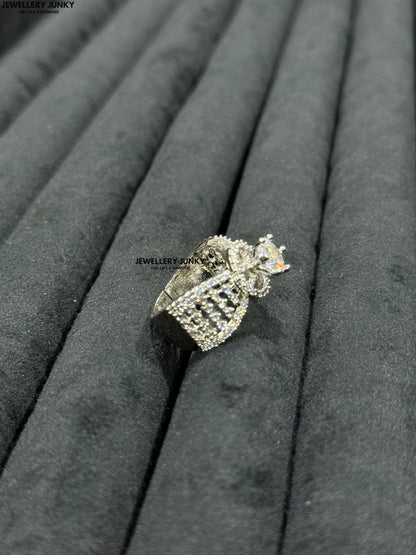 CHAITALI DIAMOND RING