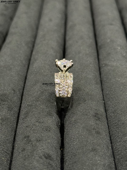 PRISHA DIAMOND RING