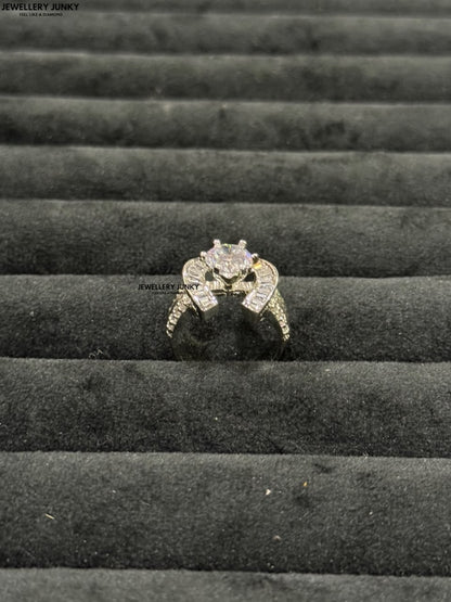 INARI DIAMOND RING