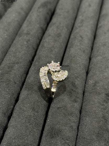 LORNA DIAMOND RING