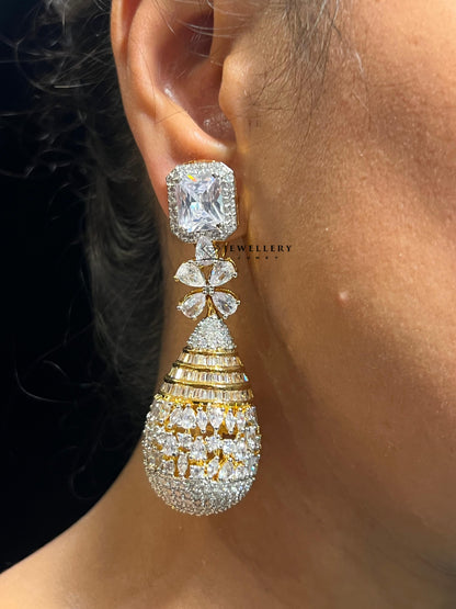 TYRA DIAMOND EARRING E-1039