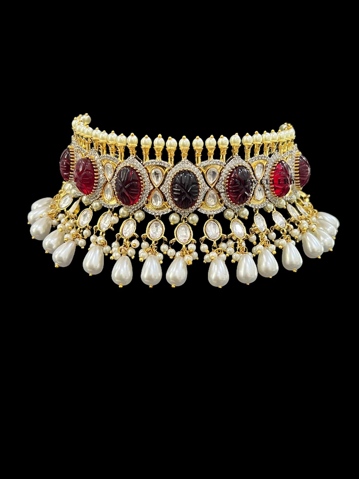 SHYA GOLD KUNDAN NECKLACE