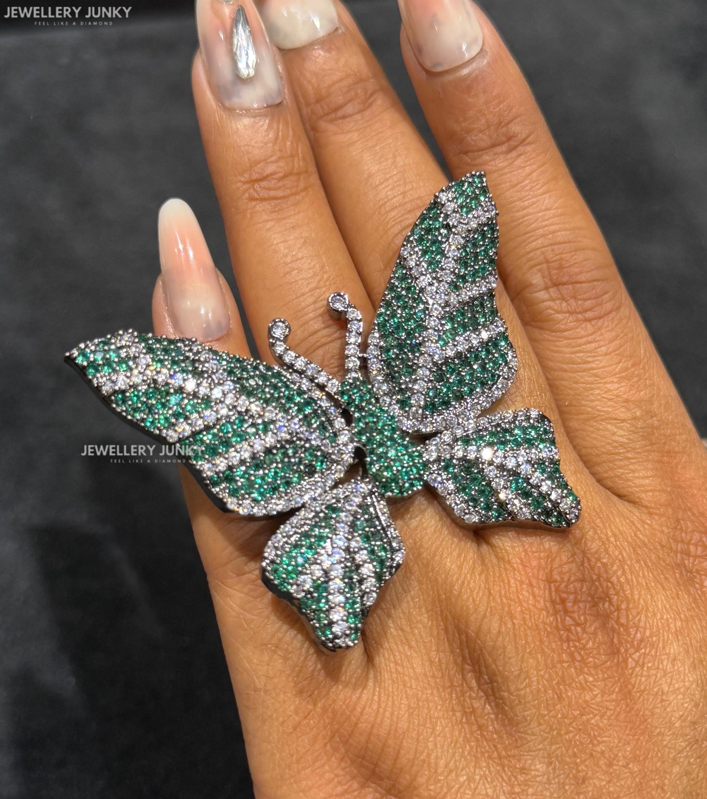 BUTTERFLY DIAMOND RING