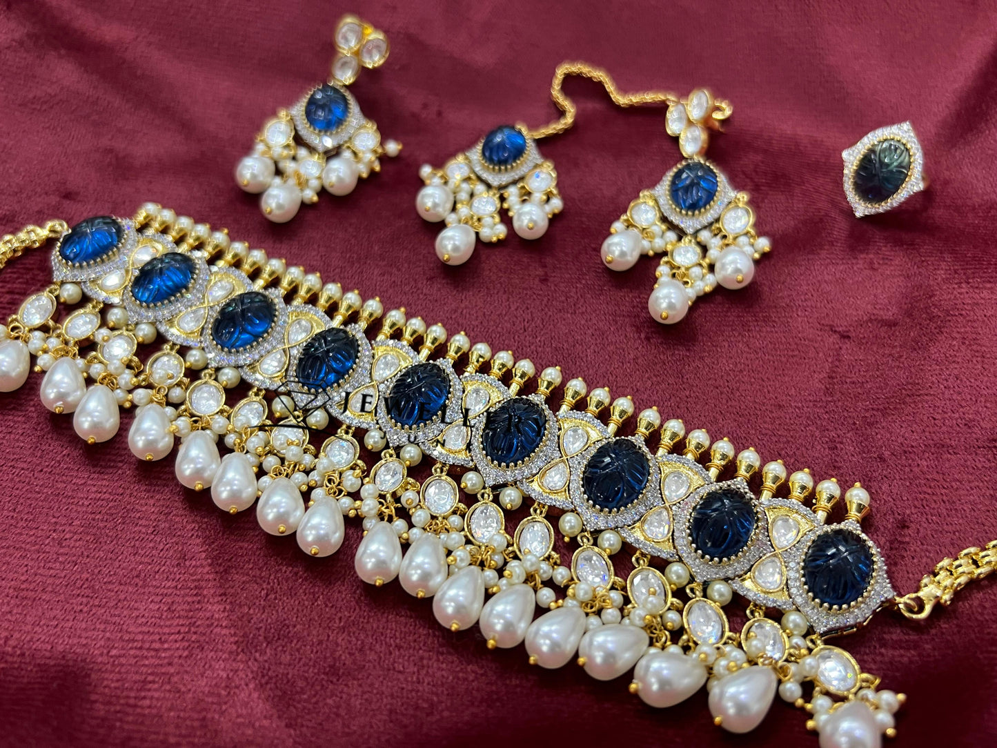 SHYA GOLD KUNDAN NECKLACE