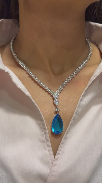 Deepika Baguette Diamond Necklace